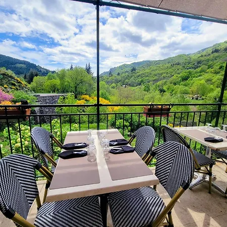Arthea Hotel 2*
